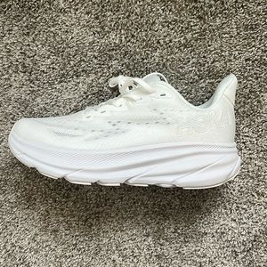 Hoka Clifton 9 Shoes BRAND NEW NEVER WORN